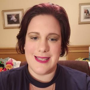 Meet your Posher, Stefanie